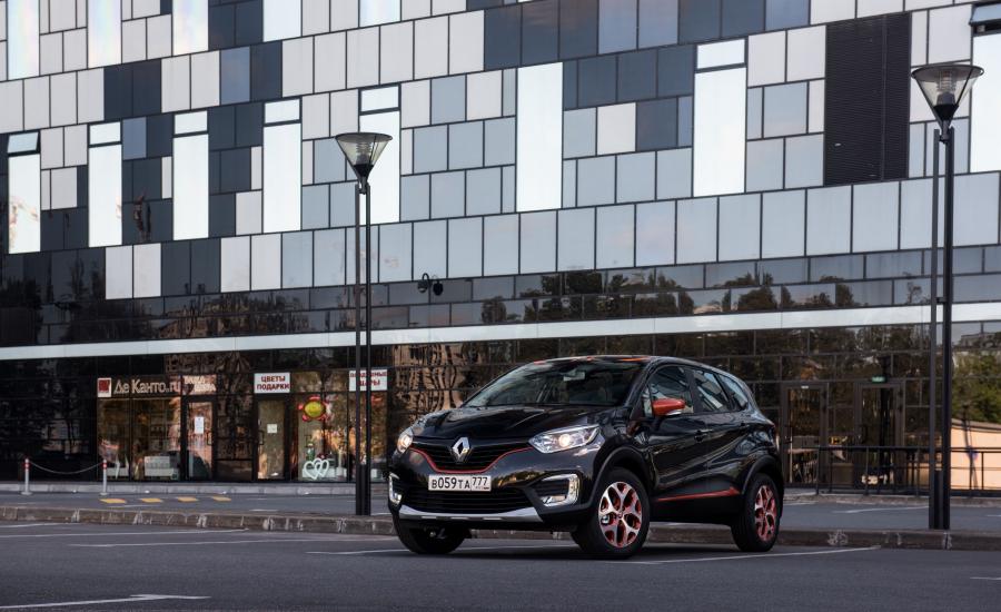  Renault Kaptur 2016 года  (CIS) (фото 2 из 36)